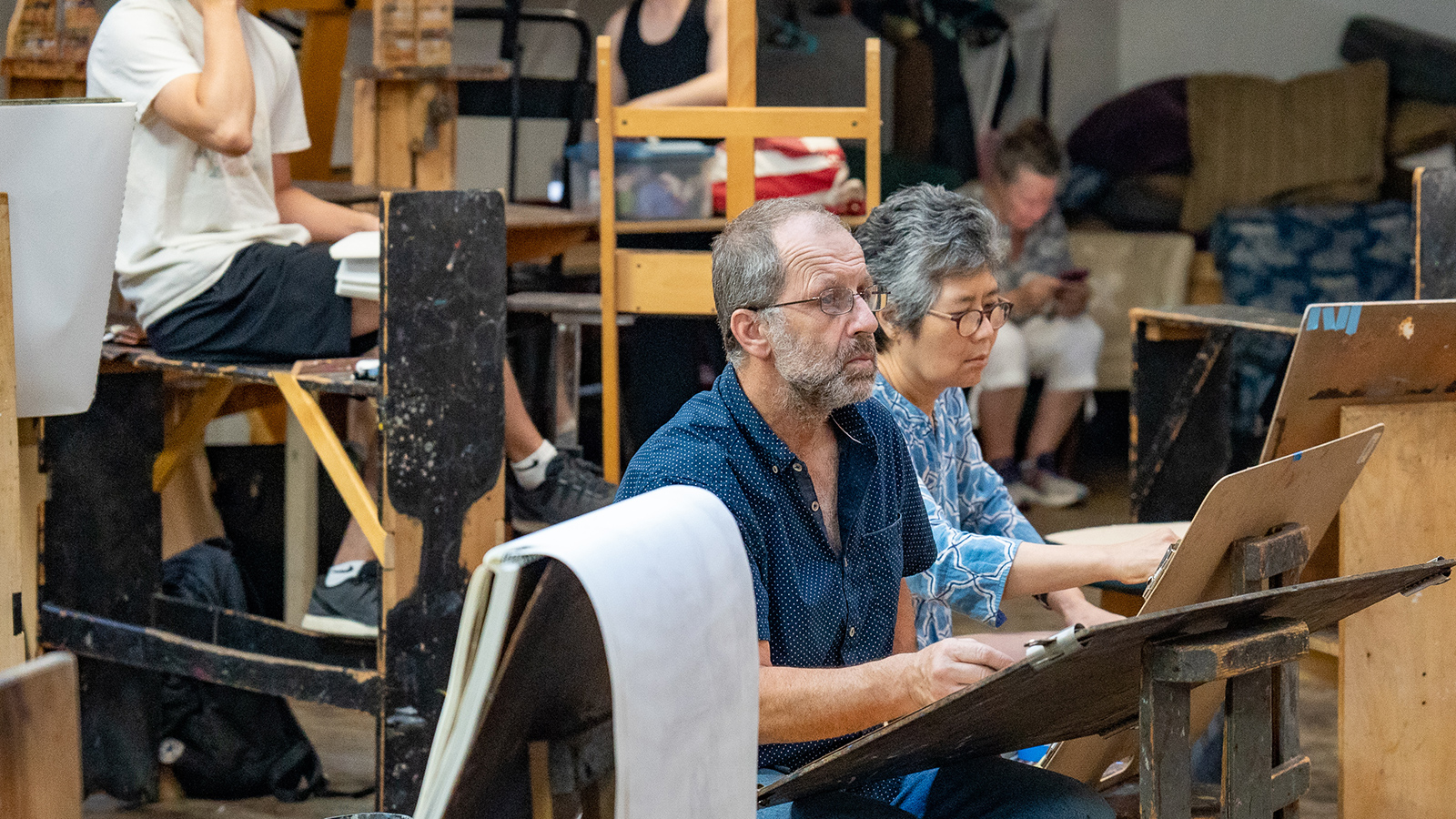 Live-Model Art Studio