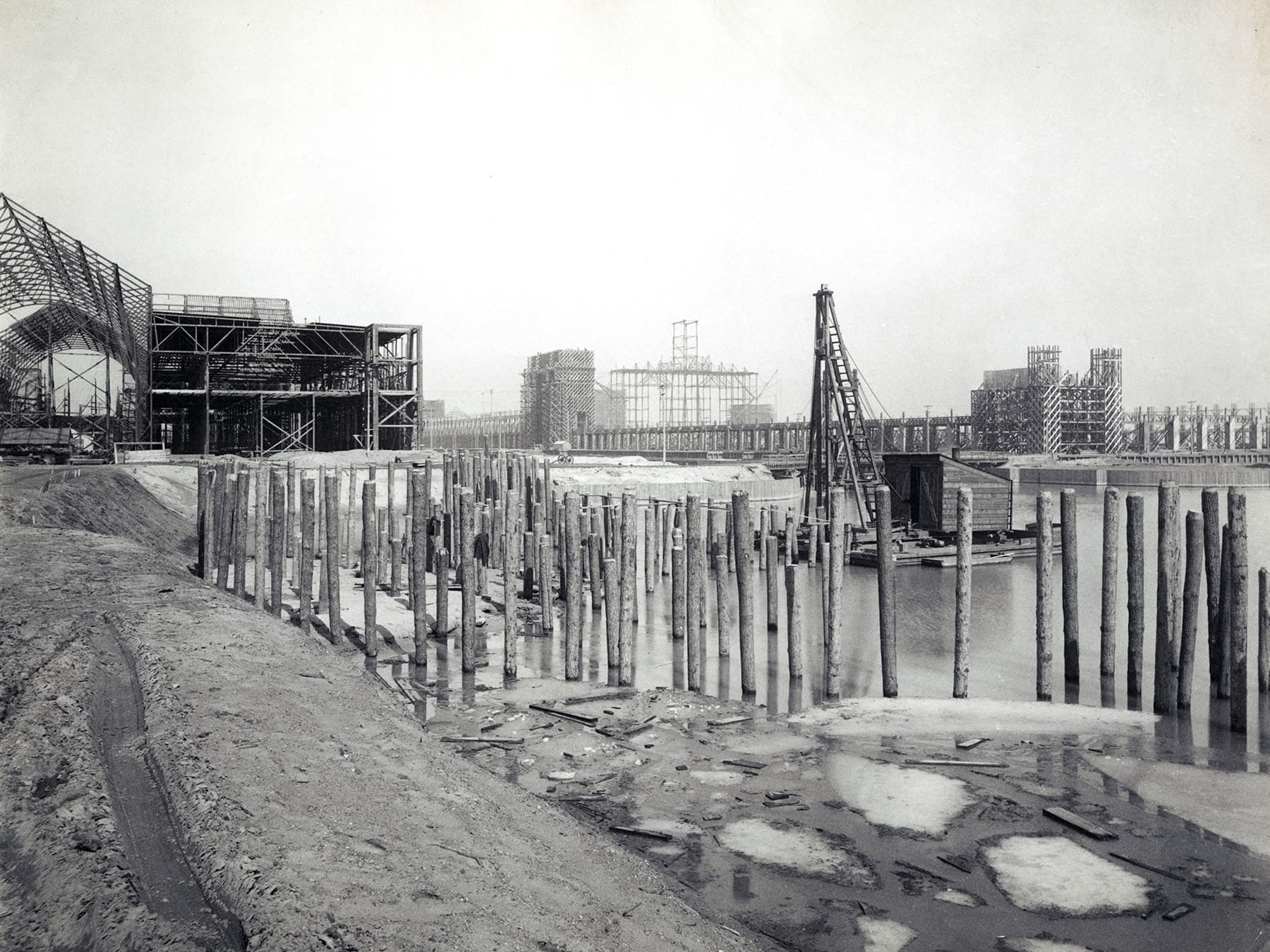 Construction on the main basin