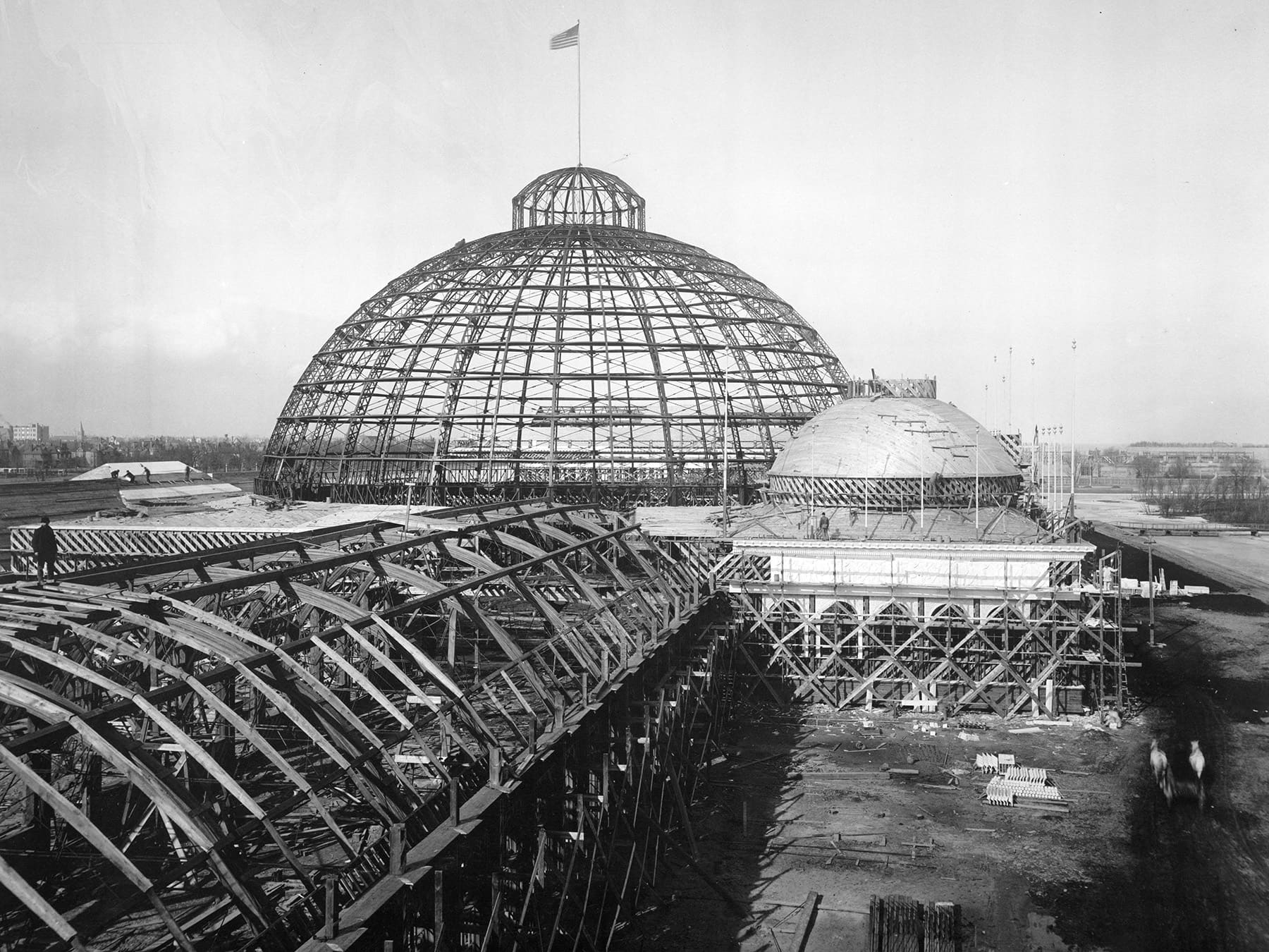 The dome of the Horticulture Building under construction in 1893