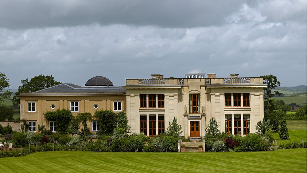 Groundbreaking Country House