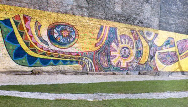 Peace (Metafisica) by muralist Mario Castillo