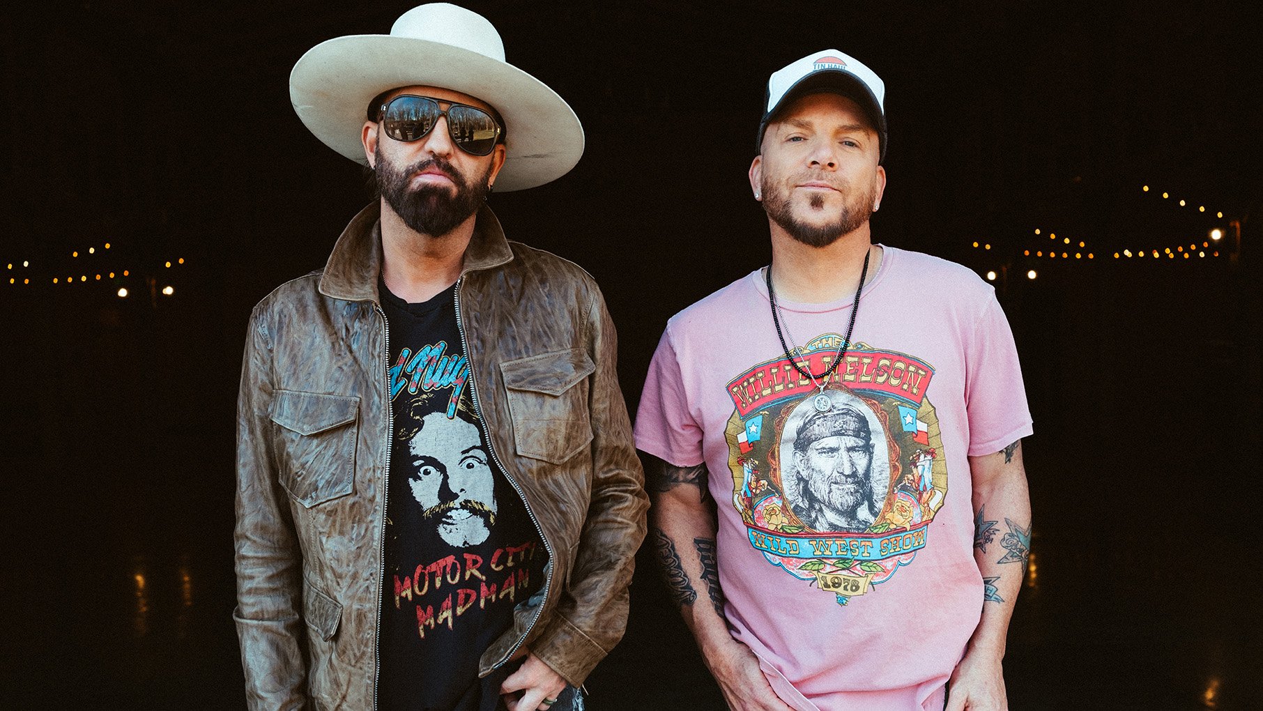 LOCASH pose in hats