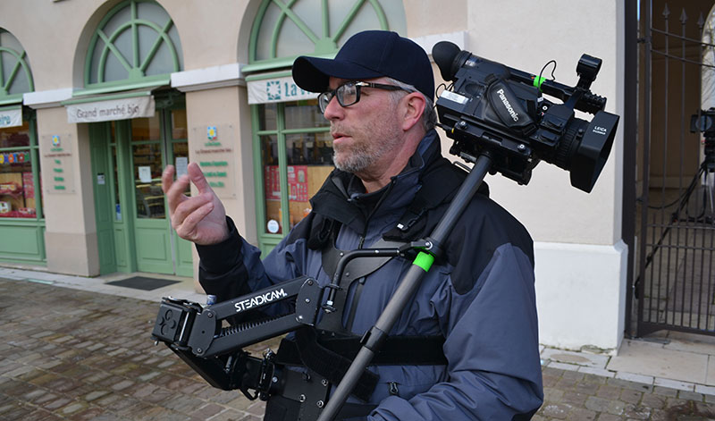 Cameraman Tim Boyd with the Steadicam Cameraman Tim Boyd with the Steadicam