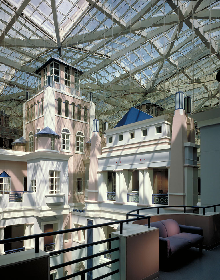 Cook Children's Medical Center, lobby