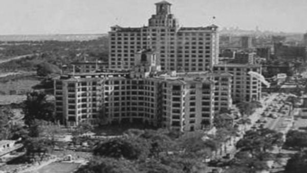 Magic by the Lake: The Edgewater Beach Hotel 