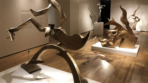 “Freedom in Form: Richard Hunt” at the Loyola University Museum of Art runs through Nov. 15, 2025. (Marc Vitali / WTTW News) Abstract sculptures in a museum gallery