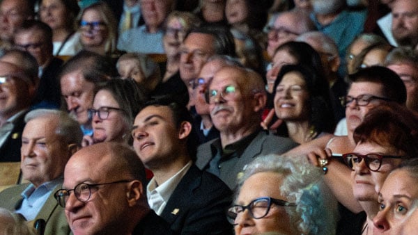 WTTW members in the audience