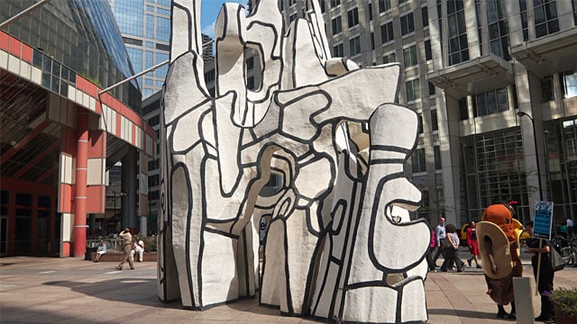 “Monument with Standing Beast,” outside the Thompson Center. Photo credit: Alan Brunettin