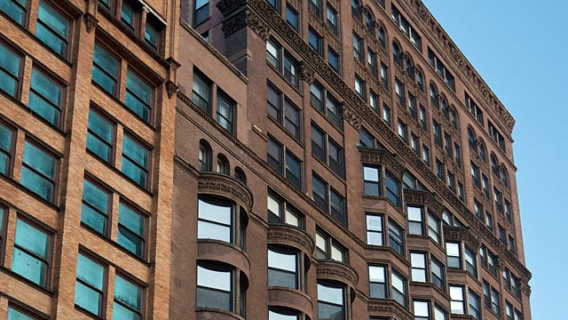 One of Chicago’s earliest skyscrapers: The Manhattan Building. Photo credit: Alan Brunettin