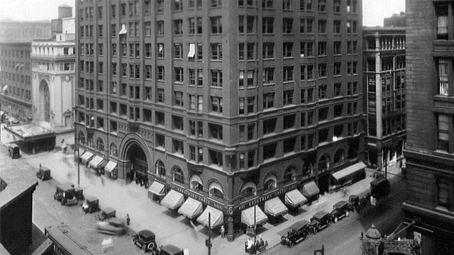 Masonic Temple Photo credit: Chicago History Museum