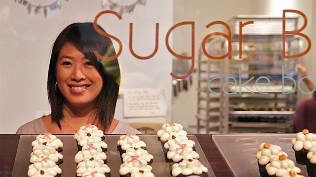 Teresa Ging - Sugar Bliss Cake Boutique Photo credit: Alan Brunettin