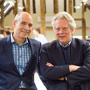 WTTW host Geoffrey Baer (left) with Architect Robert Adam.