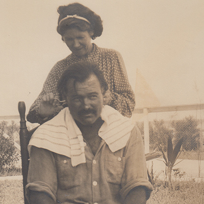 Ernest Hemingway's second wife, Pauline Pfeiffer, cutting his hair. Photo: Courtesy Ernest Hemingway Collection. John F. Kennedy Presidential Library and Museum, Boston