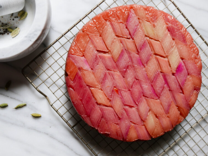Rhubarb upside down cake