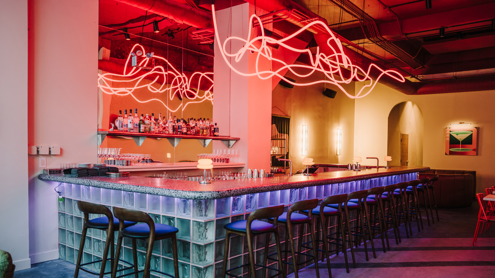 Carbonated Cocktails Are a Specialty at the New Bar Bambi in West Town ...
