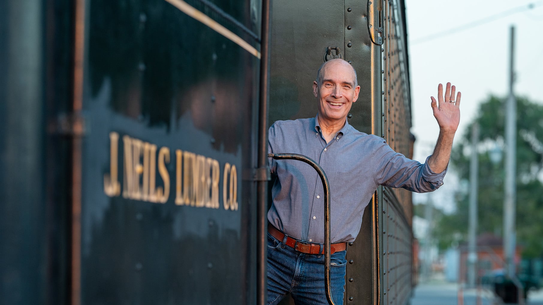 Geoffrey Baer on His Latest Special, 'Riding the Rails' | WTTW Chicago