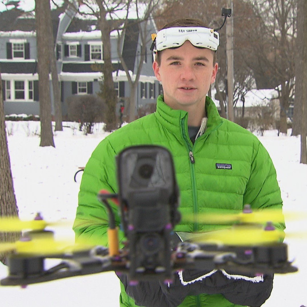 Drone racer