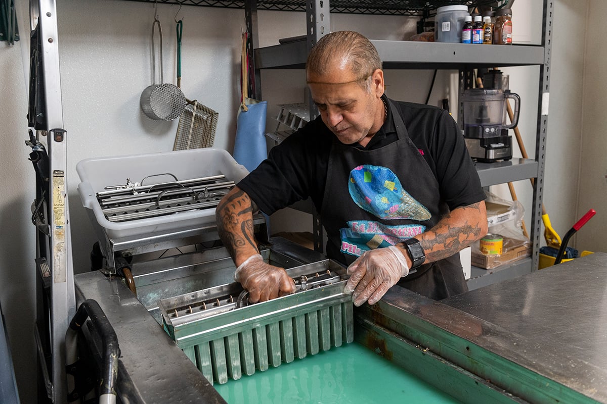 Paletas are poured into a mold
