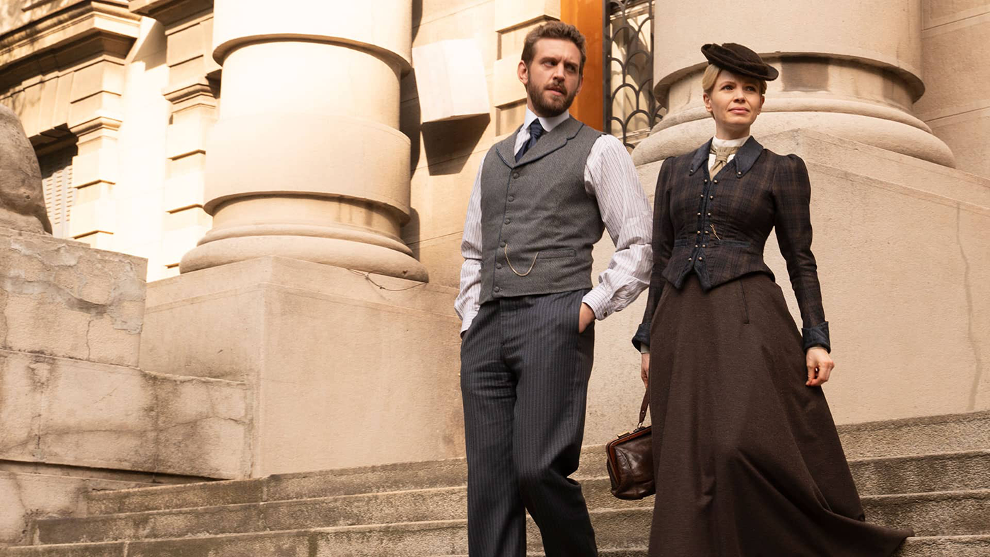 Eliza and Alexander on steps