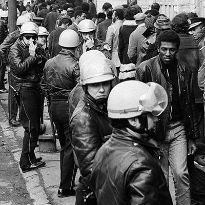 Fans line up outside the Chicago Coliseum to get a refund on their tickets on March 17, 1971 after projection equipment broke down during a broadcast of the "Fight of the Century" boxing match between Muhammad Ali and Joe Frazier, 1513 South Wabash Avenue, Chicago, Illinois. Photo: ST-40000993-0003, Chicago Sun-Times collection, Chicago History Museum