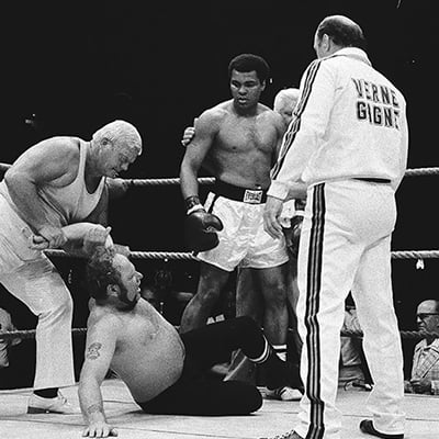 Muhammad Ali training match with Kenny Jay, Chicago, Illinois on June 10, 1976. Photo: ST-19130549-0026, Chicago Sun-Times collection, Chicago History Museum