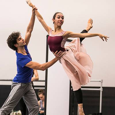 Alberto Velazquez and Amanda Assucena in rehearsal (Photo by Todd Rosenberg)