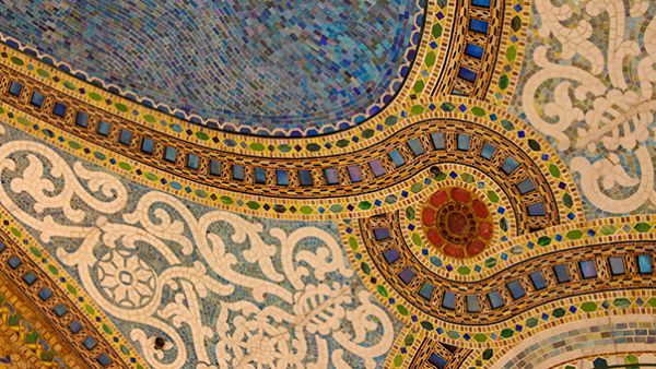 A Tiffany mosaic ceiling in Chicago's Macy's store