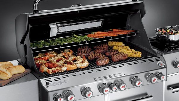The Weber Summit® Grill Center