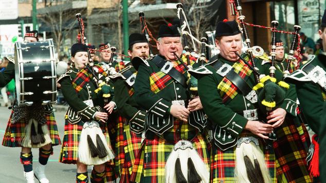 The Irish South Side Parade (ST-20002387-0042 CHM)