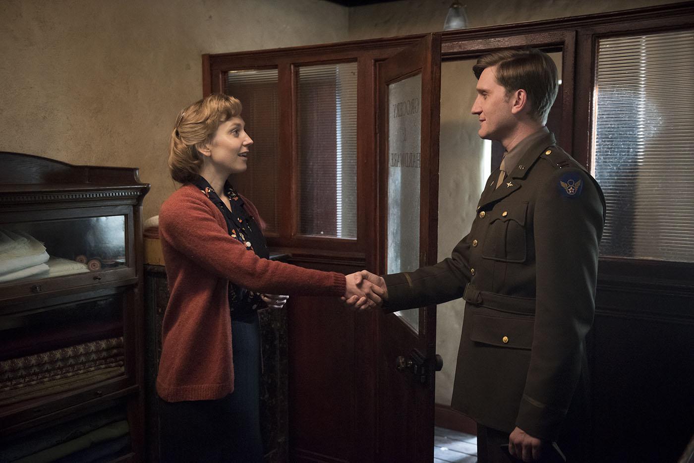 Hattie Morahan as Rose Coyne and Aaron Staton as Ronald Dreyfuss in My Mother and Other Strangers. Photo: Steffan Hill/BBC 2016 for MASTERPIECE