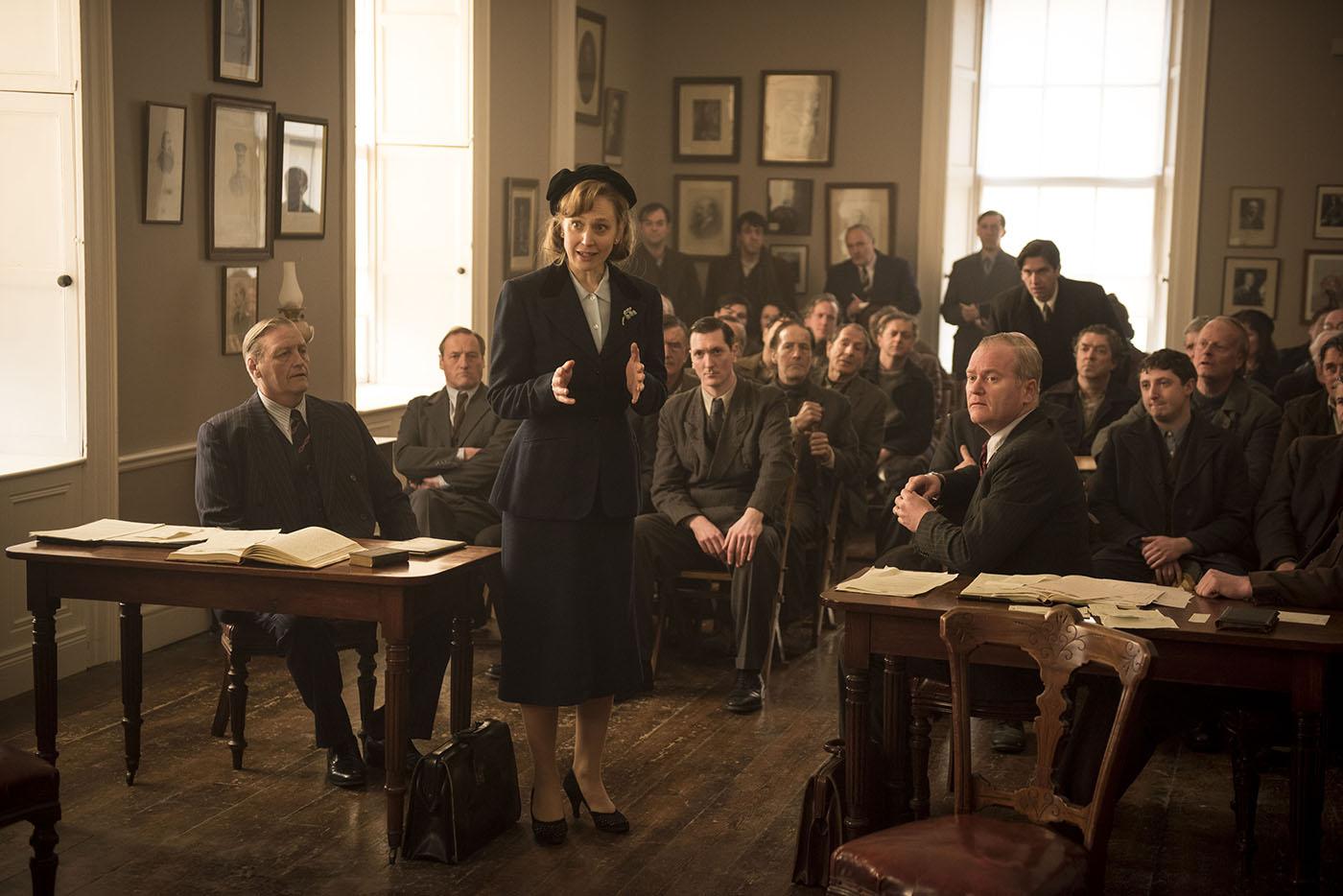 My Mother and Other Strangers. Photo: Steffan Hill/BBC 2016 for MASTERPIECE