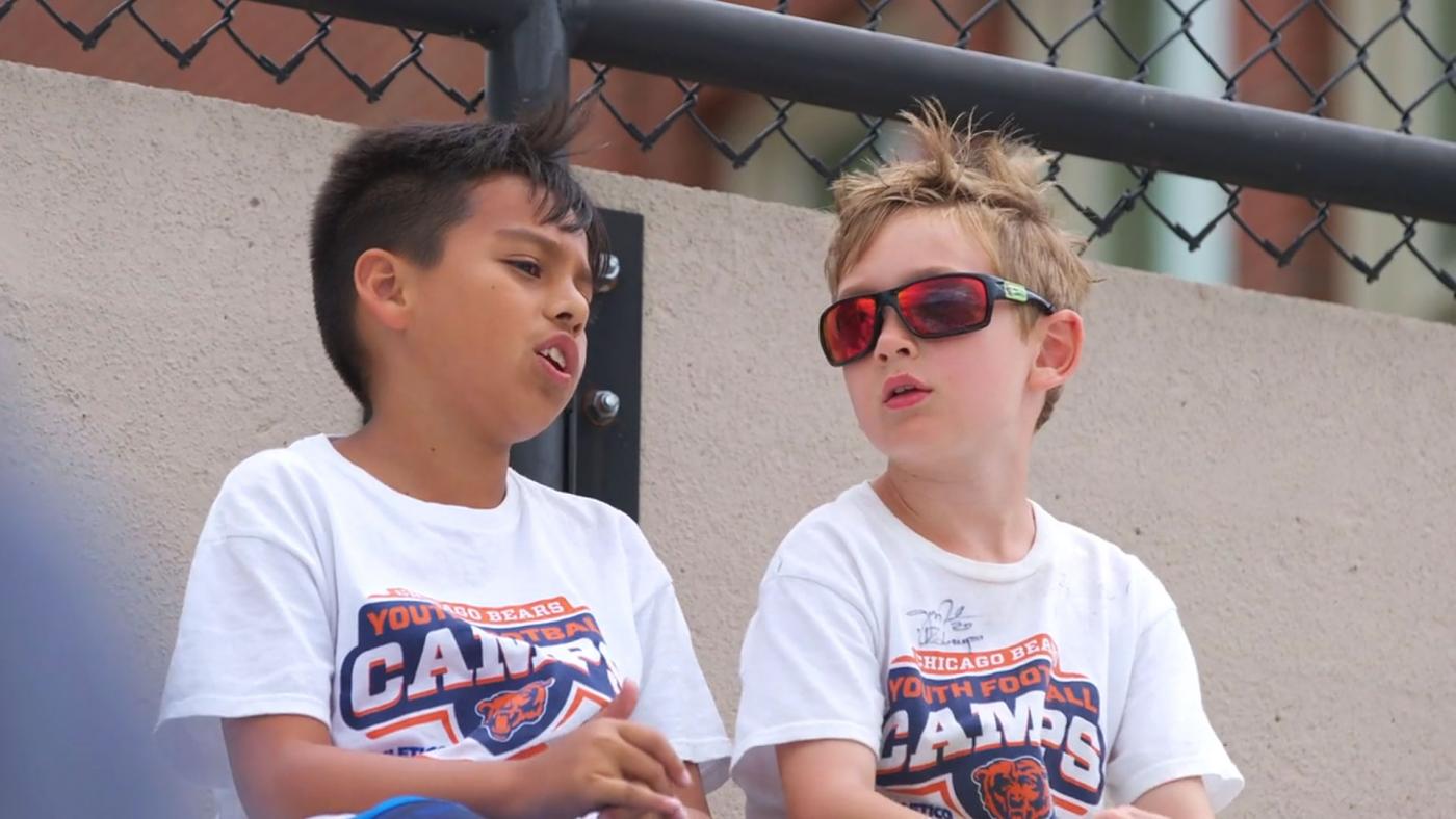 Football camp with Mike Leonard