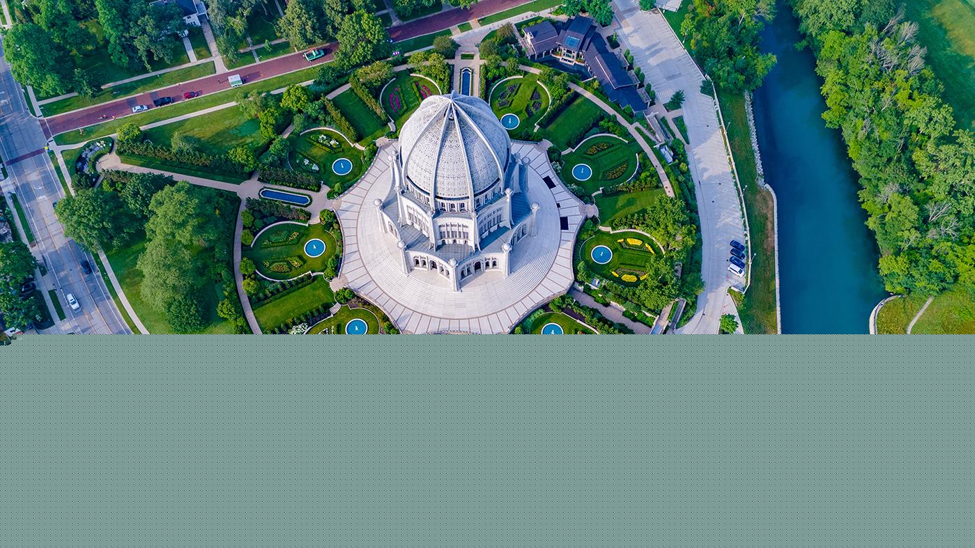 The Bahá’i House of Worship in Wilmette, Illinois, north of Chicago. Photo: Courtesy of the US Bahá’í National Center