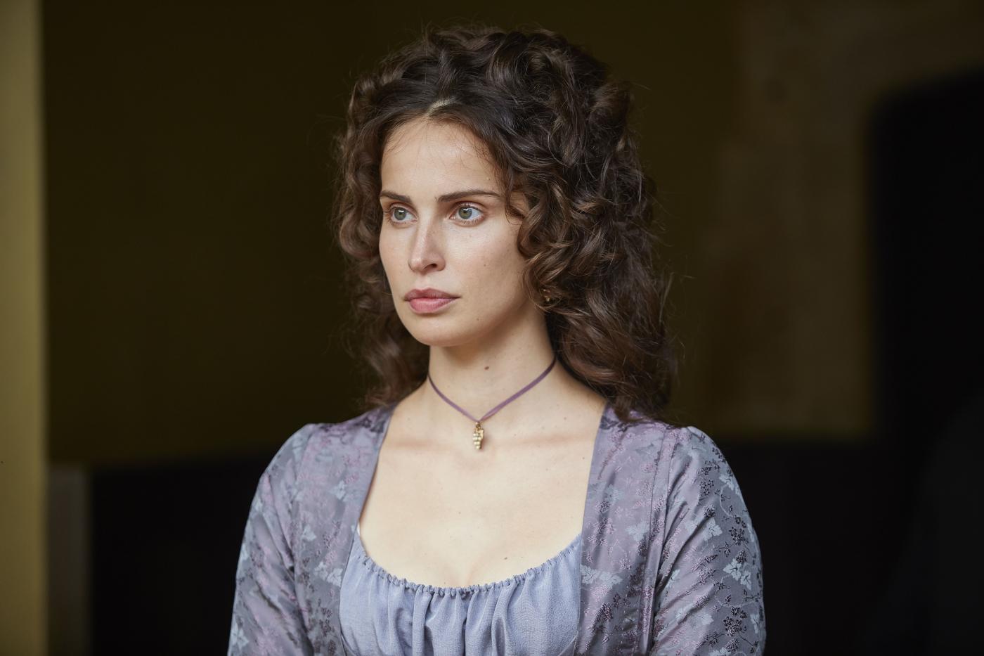 Heida Reed as Elizabeth in Poldark. Photo: Mammoth Screen for BBC and MASTERPIECE