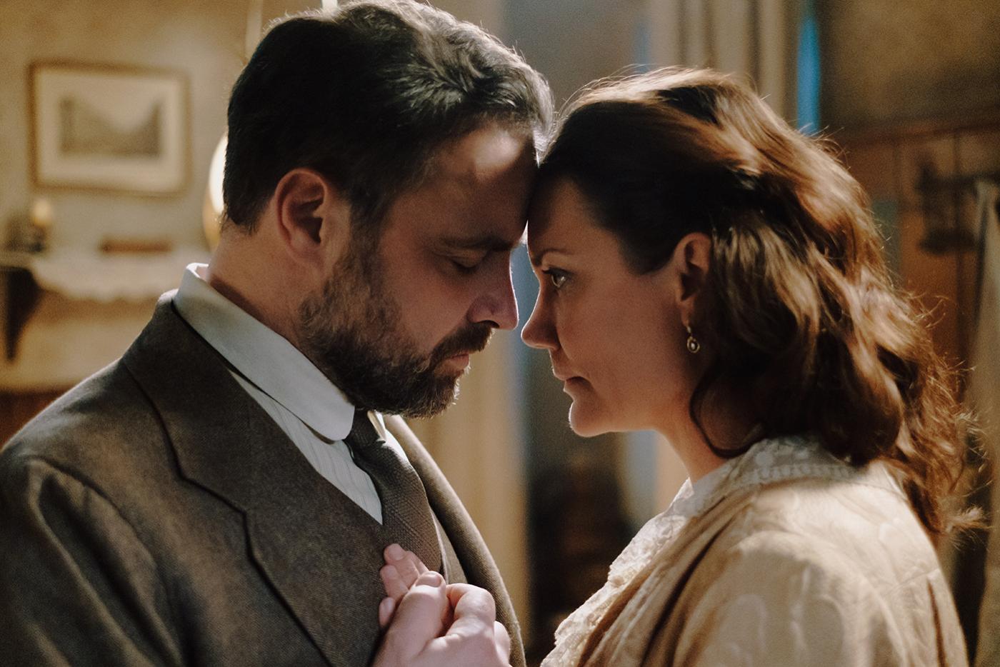 Oskar and his wife in Vienna Blood. Photo: Petro Domenigg/2019 Endor Productions/MR Film
