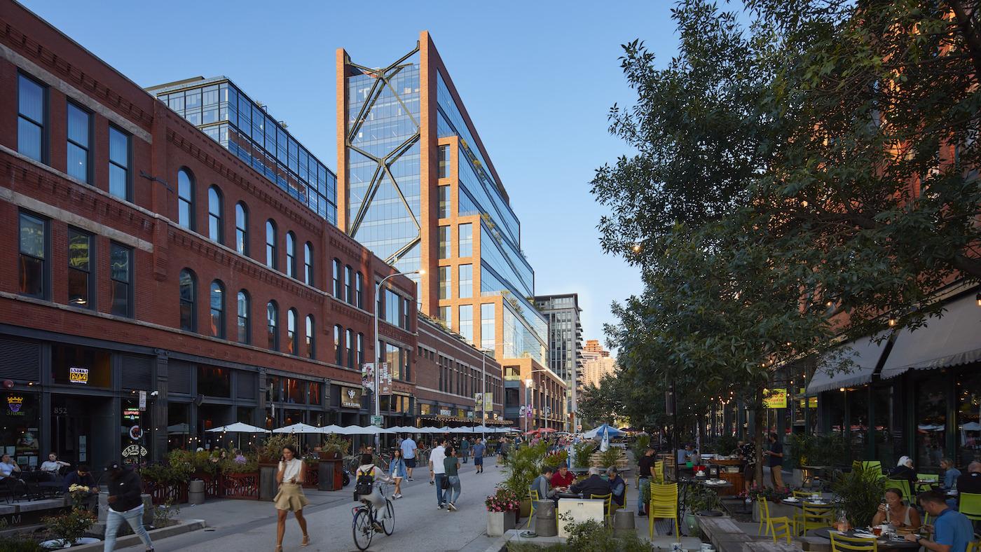 800 Fulton Market, a mixed-use office building in Chicago's West Loop designed by Brian Lee of Skidmore, Owings & Merrill. Photo: Courtesy SOM