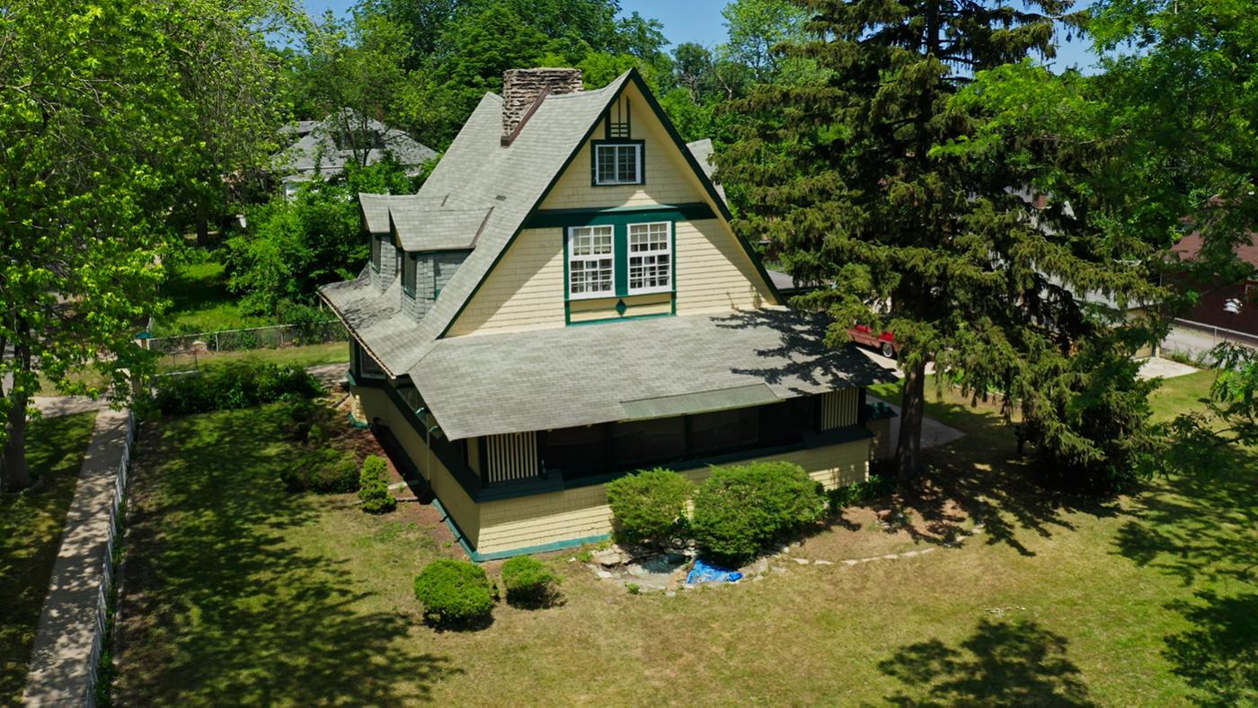 A Frank Lloyd Wright home in West Pullman