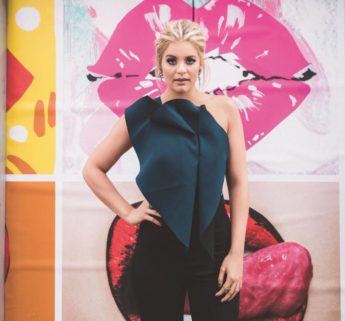 Lauren Alaina