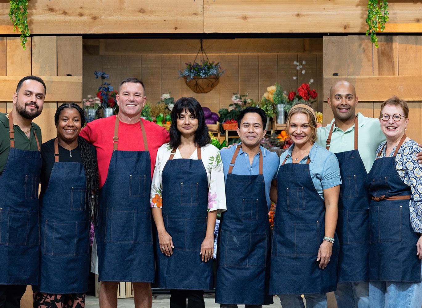 THE GREAT AMERICAN RECIPE Season 4 contestants, from left to right: Waigal Safi, Brie Jamieson, Coby Bailey, Anika Chowdhury, Rex Alba, Suwanee Lennon, Carlos Tiburcio, and Fran Wescott. THE GREAT AMERICAN RECIPE Season 4 contestants, from left to right: Waigal Safi, Brie Jamieson, Coby Bailey, Anika Chowdhury, Rex Alba, Suwanee Lennon, Carlos Tiburcio, and Fran Wescott.