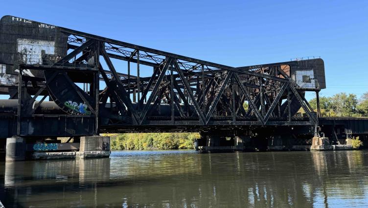 The 125-Year-Old Chicago Sanitary and Ship Canal Reversed the Chicago River, Now It Needs to Shed That Image