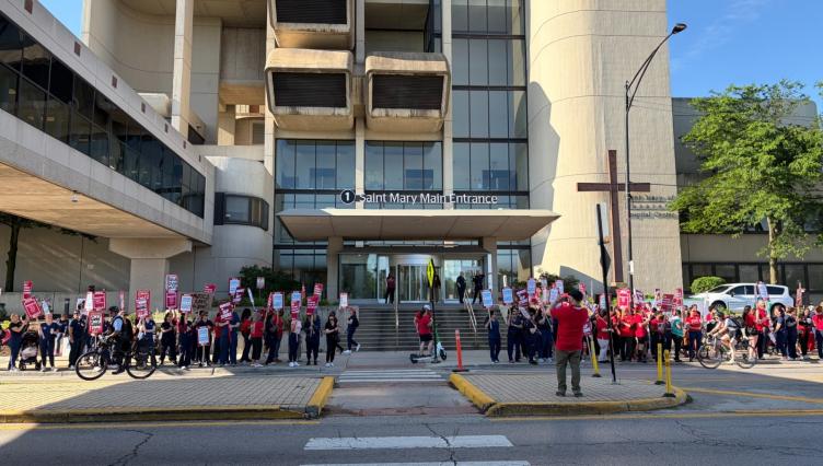 Nurses at Saint Mary of Nazareth Hospital Hold 1-Day Strike to Protest Firings, ‘Retaliation’ for Union Organizing
