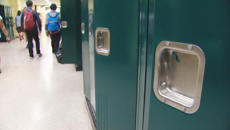 Mayor Johnson Continues Push for State Funding as Chicago Public Schools Students Head Back to Class Monday