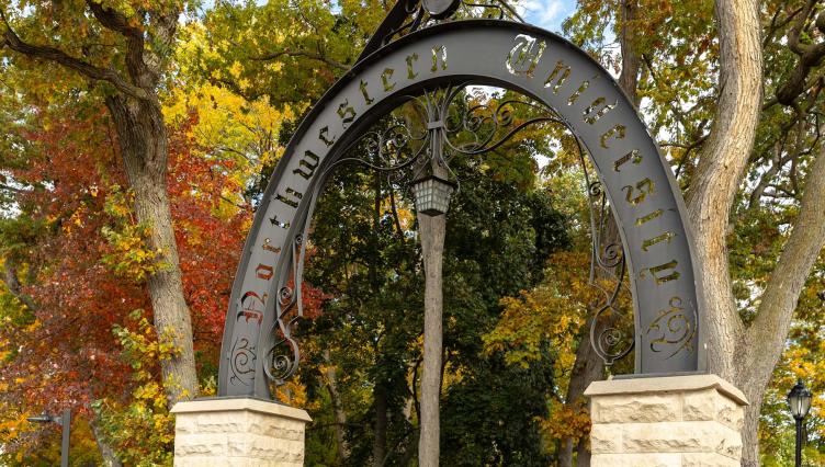 Northwestern, UChicago Remain Among Nation’s Top 10 Colleges in US News List