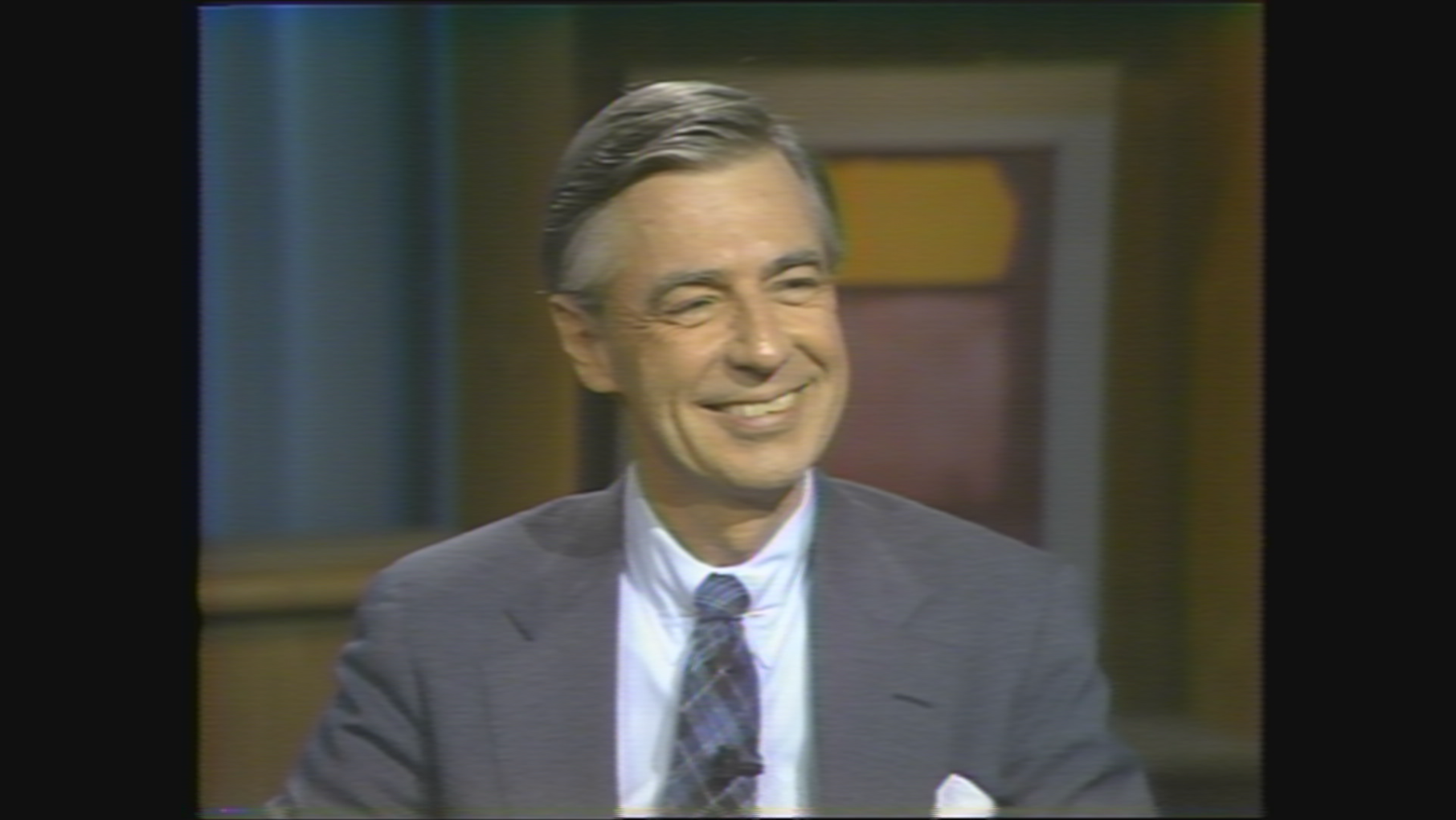 Fred Rogers on WTTW's Chicago Tonight in 1985.