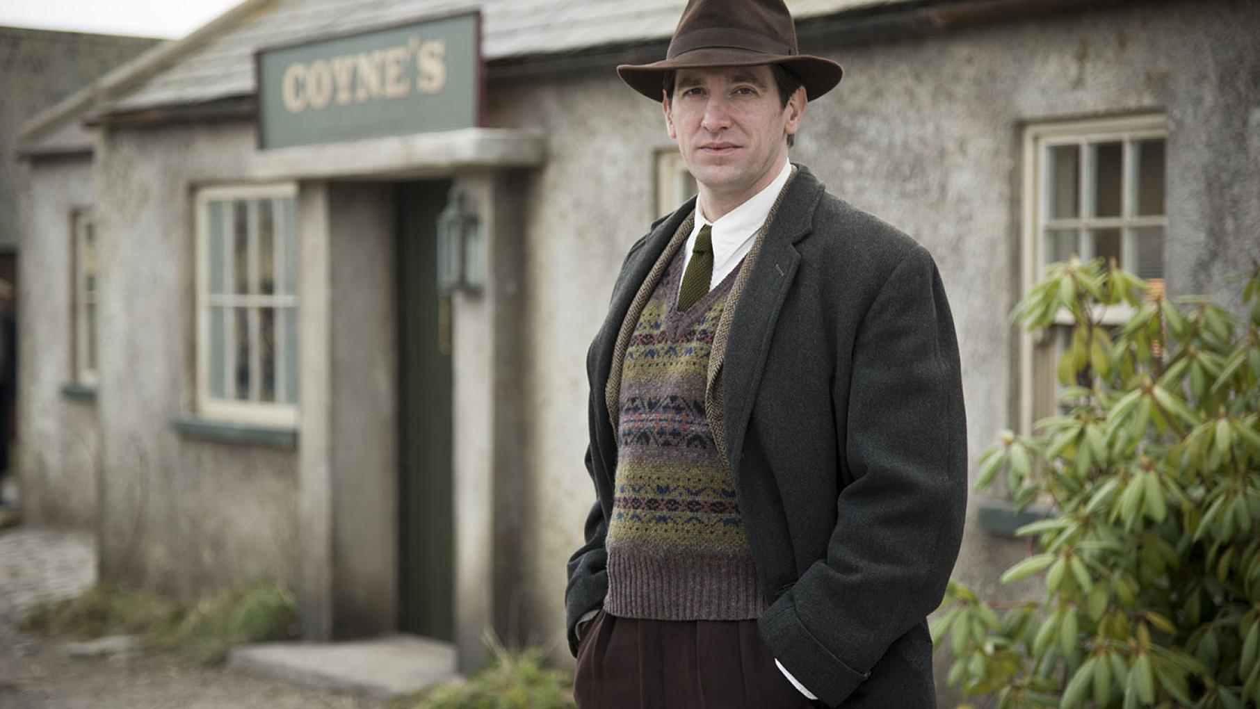 Photo: Steffan Hill/BBC 2016 for MASTERPIECE My Mother and Other Strangers. Photo: Steffan Hill/BBC 2016 for MASTERPIECE