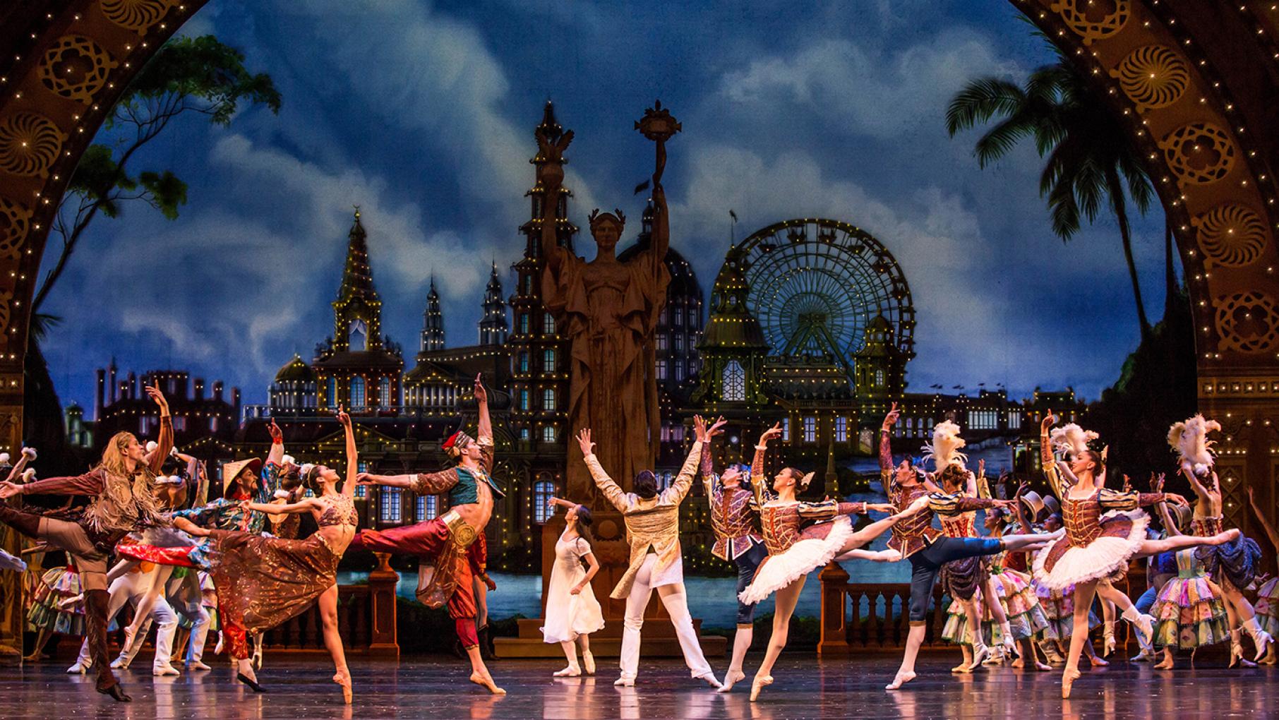 The Joffrey Ballet's new Nutcracker set at the Chicago World's Fair. Photo: Cheryl Mann