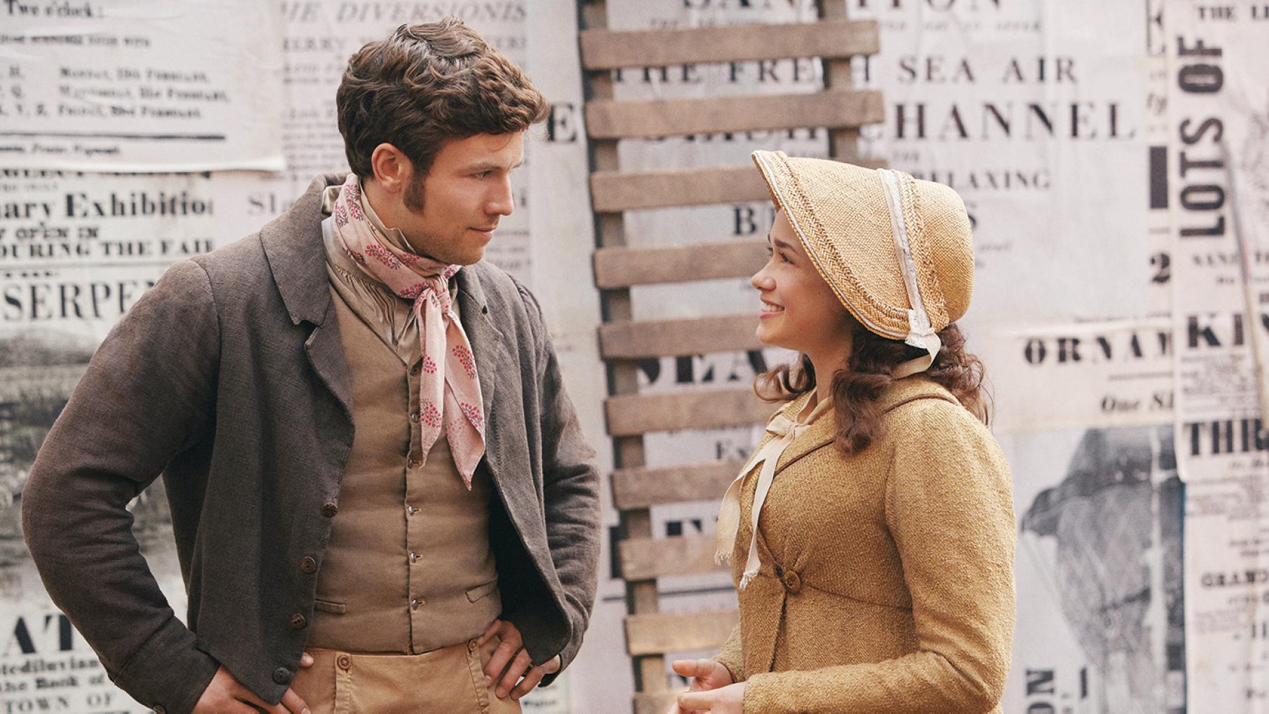 The construction foreman Stringer is impressed by Charlotte's ability and knowledge. Photo: Red Planet Pictures/ITV 2019 Stringer and Charlotte Heywood in Sanditon. Photo: Red Planet Pictures/ITV 2019