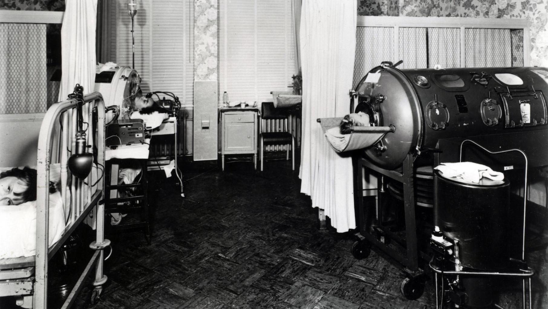 Children being treated in iron lungs in an undated photograph. Photo: U.S. Food and Drug Administration Children being treated in iron lungs. Photo: U.S. Food and Drug Administration