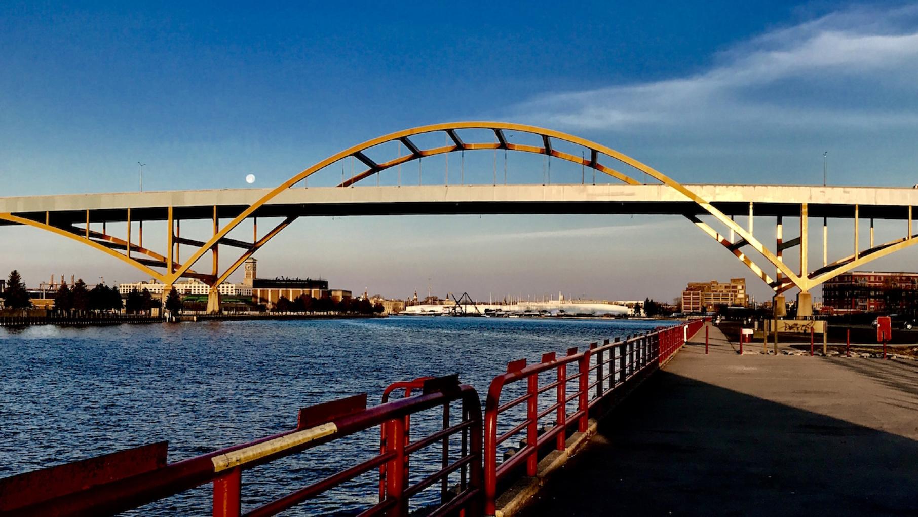 The Daniel Hoan Memorial Bridge in Milwaukee is named after Milwaukee's second, and longest-serving, socialist mayor The Daniel Hoan Memorial Bridge in Milwaukee