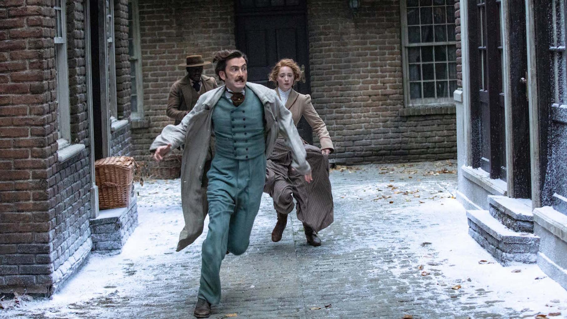 Fogg's rush to circumnavigate the globe in 80 days is coming down to the wire. Photo: Tudor Cucu - © Slim 80 Days / Federation Entertainment / Peu Communications / ZDF / Be-Films / RTBF (télévision belge) Phileas Fogg, Abigail Fix, and Jean Passepartout in Around the World in 80 Days. Photo: Tudor Cucu - © Slim 80 Days / Federation Entertainment / Peu Communications / ZDF / Be-Films / RTBF (télévision belge)